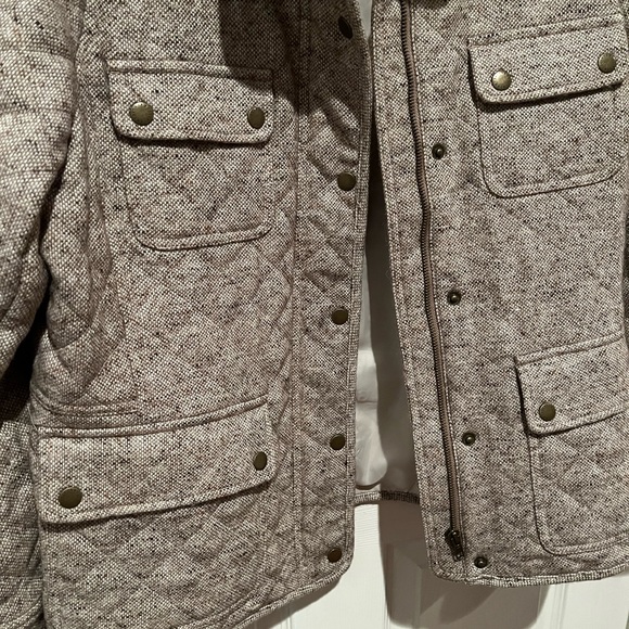 Fall weight jacket - Picture 12 of 12